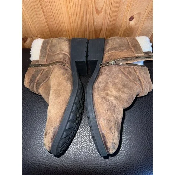 UGG Benson II Brown Leather Side Zip Wool Lined Ankle Boots Women’s Size 8 - Picture 10 of 14